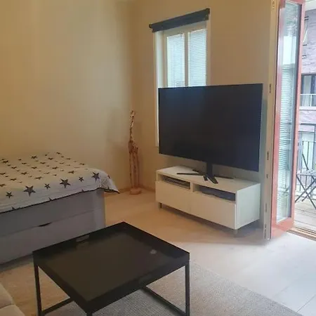 Family In Appartement Oslo